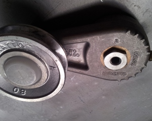 Tensioner of belt TCN100 w/ pulley